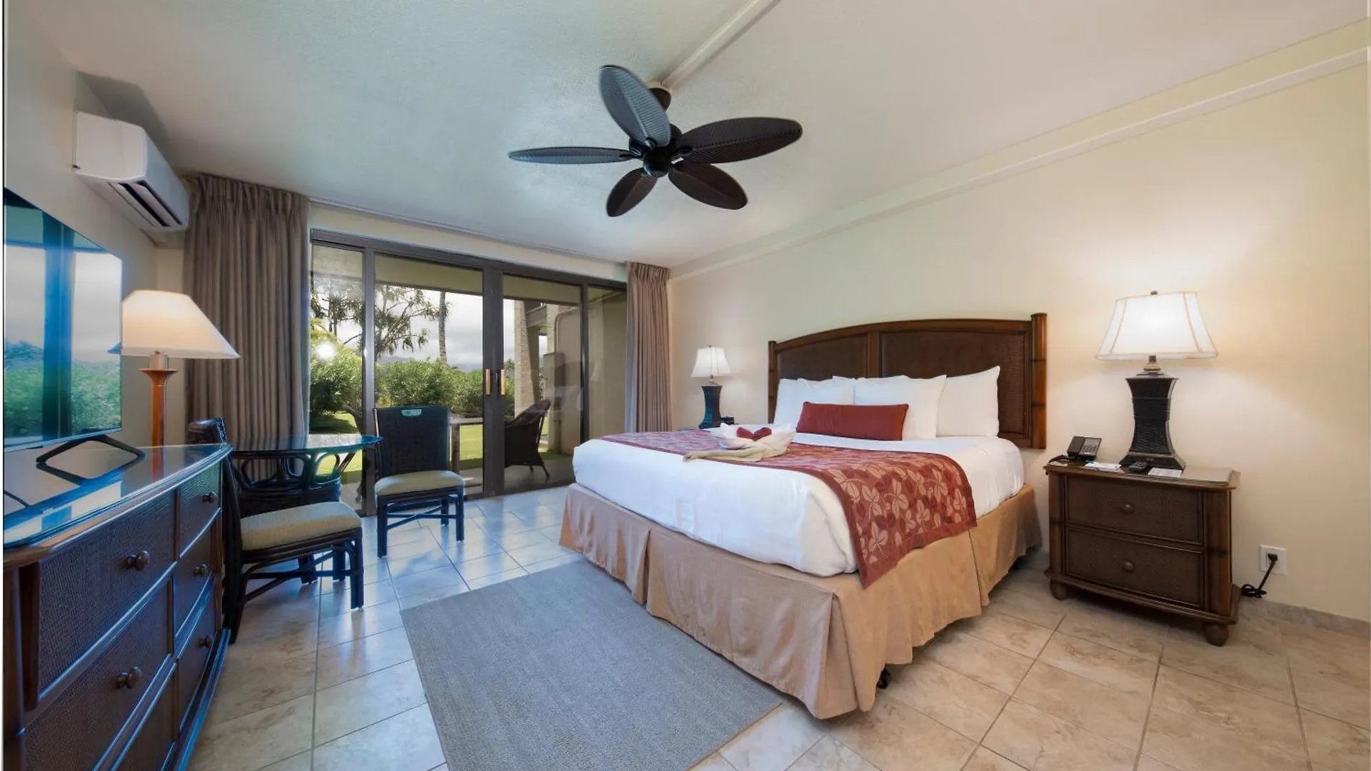 Hanalei Bay 3*