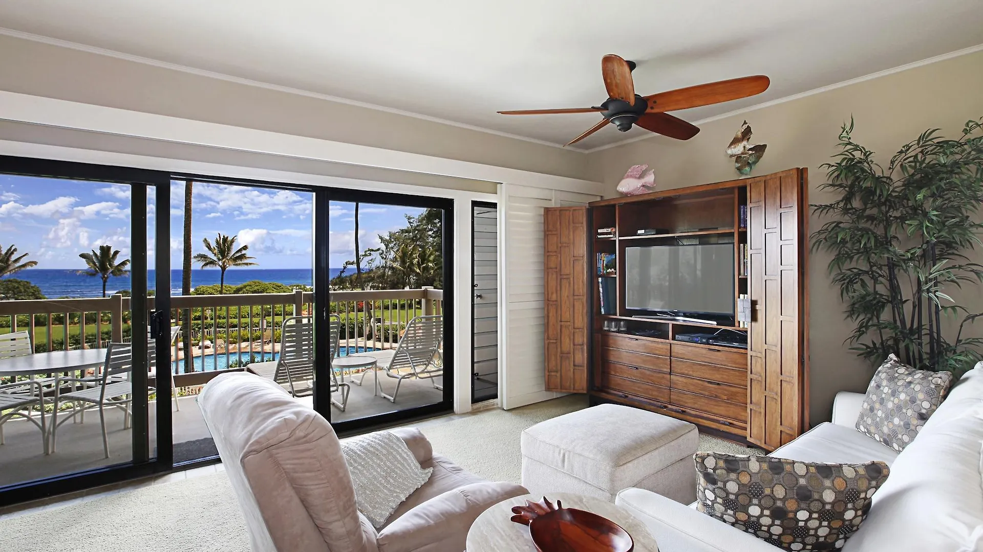 Aparthotel Castle Kaha Lani Lihue