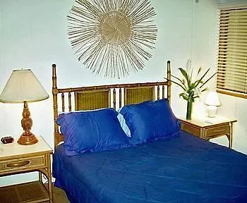 Princeville Oceanfront 3* Kauai