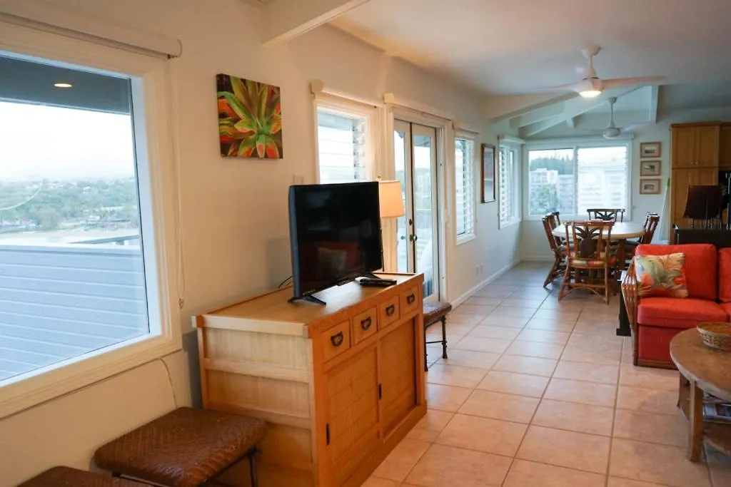Hale Kipa | Perched On The Bluffs *