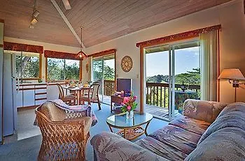 Hale Kua Guests 3*